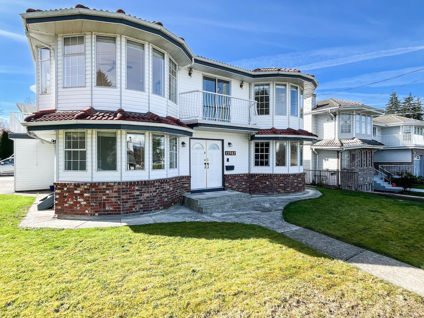 11942 99 AVENUE, Surrey, British Columbia