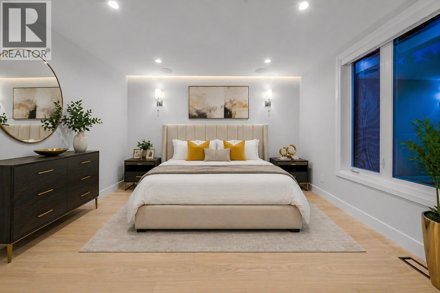 1 8408 17th Avenue, Burnaby, British Columbia  V3N 1N2 - Photo 5 - R3117297