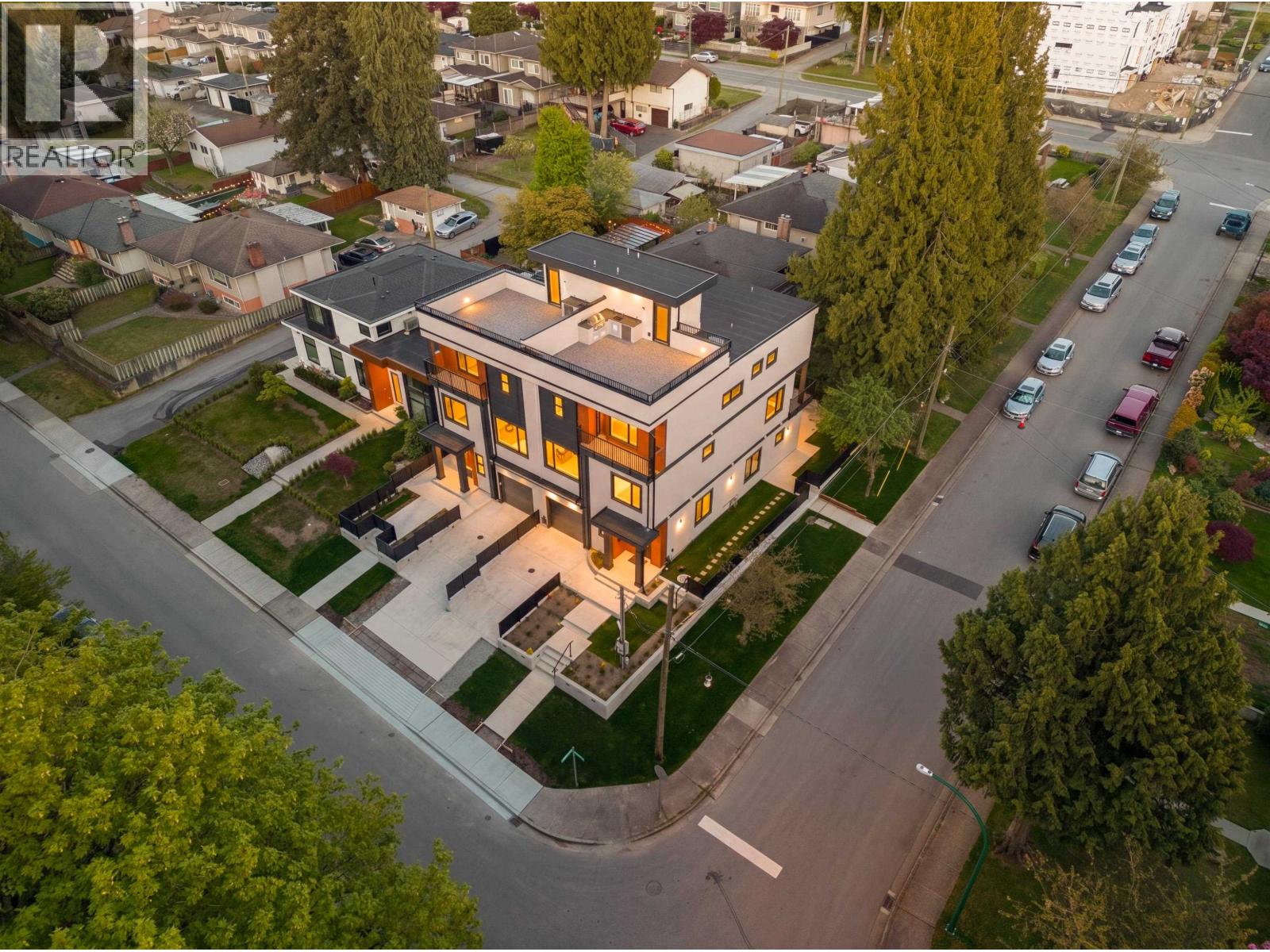 1 8408 17th Avenue, Burnaby, British Columbia  V3N 1N2 - Photo 36 - R3117297