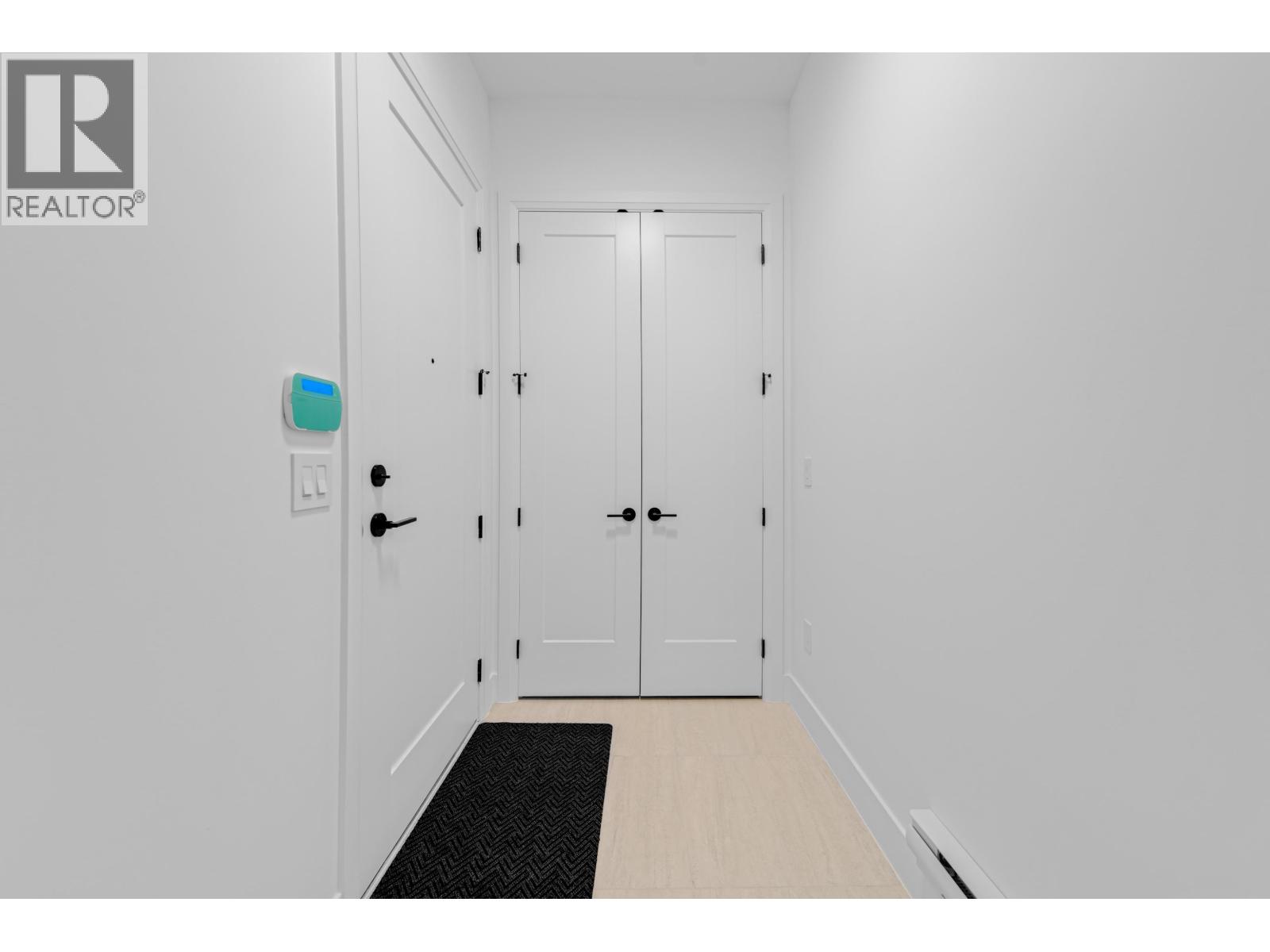 1 8408 17th Avenue, Burnaby, British Columbia  V3N 1N2 - Photo 26 - R3117297