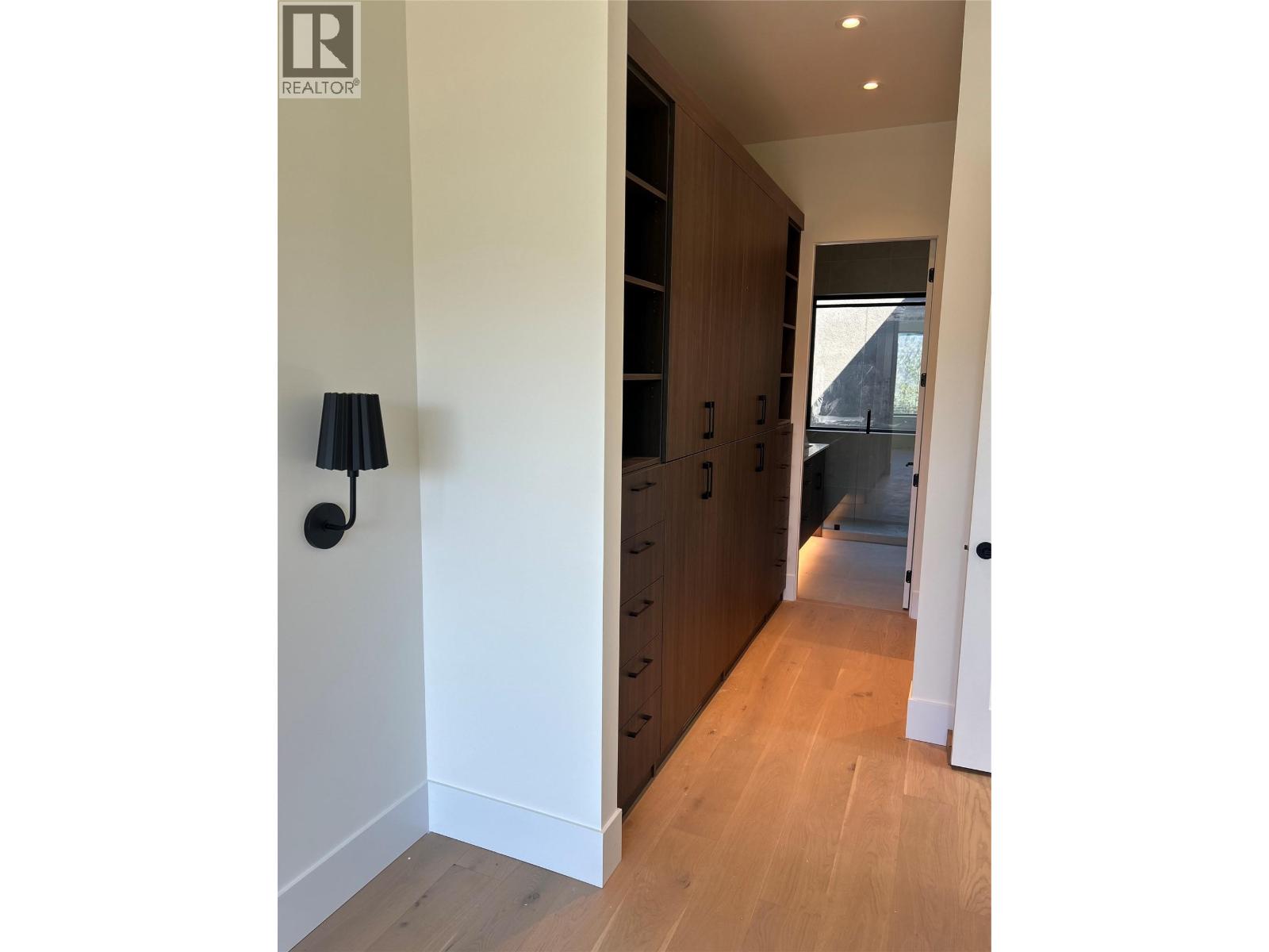 3711 Mckinley Beach Drive, Kelowna, British Columbia  V1V 1G2 - Photo 9 - 10373743