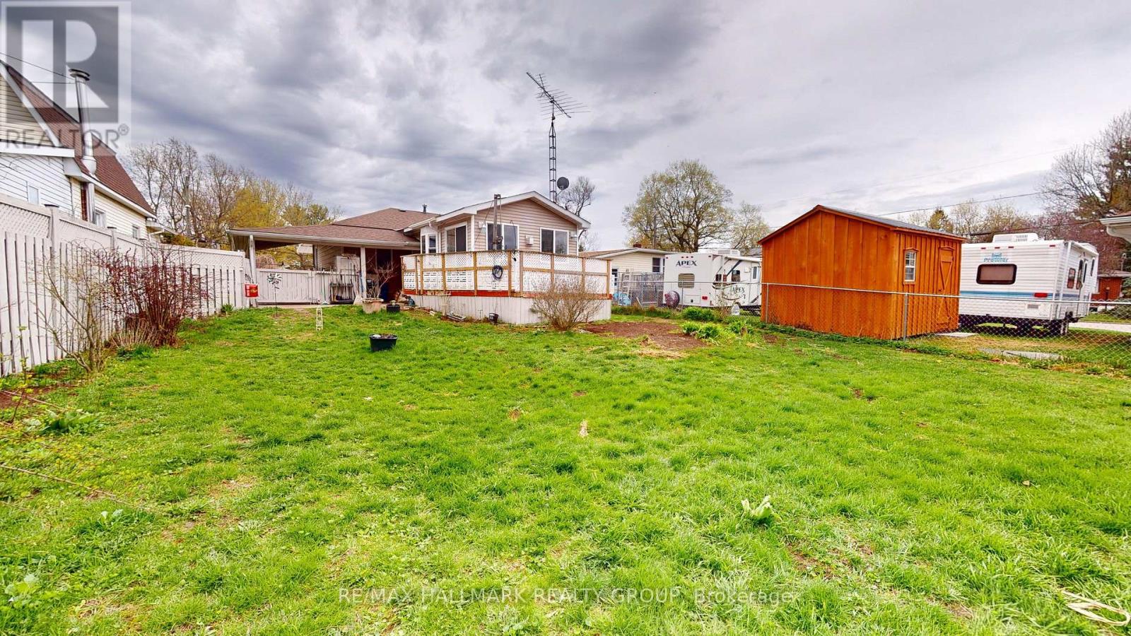 20 Crawford Street, Brockville, Ontario  K6V 1S3 - Photo 30 - X13060544