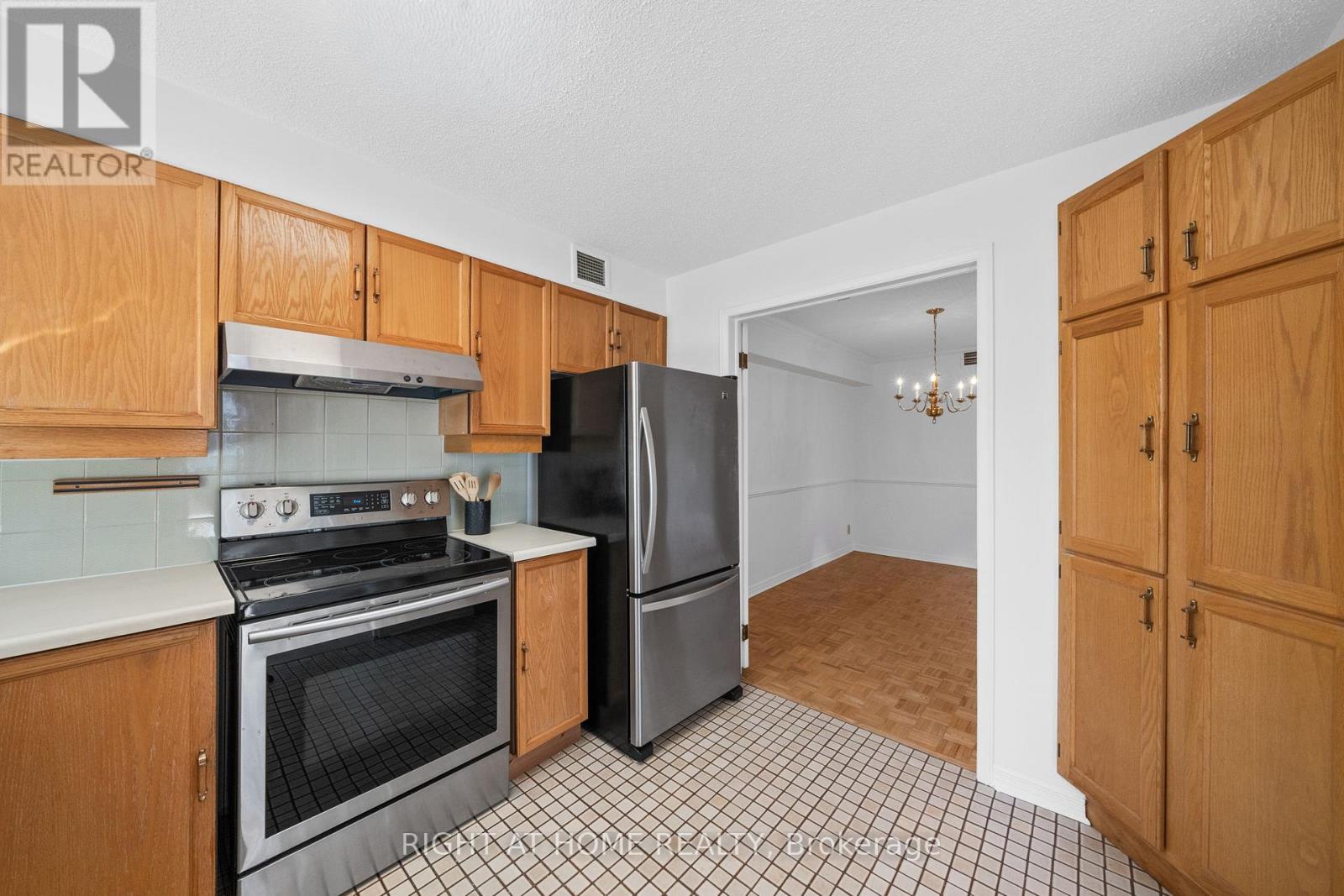 301 - 320 Crichton Street N, Ottawa, Ontario  K1M 1W5 - Photo 19 - X13060546