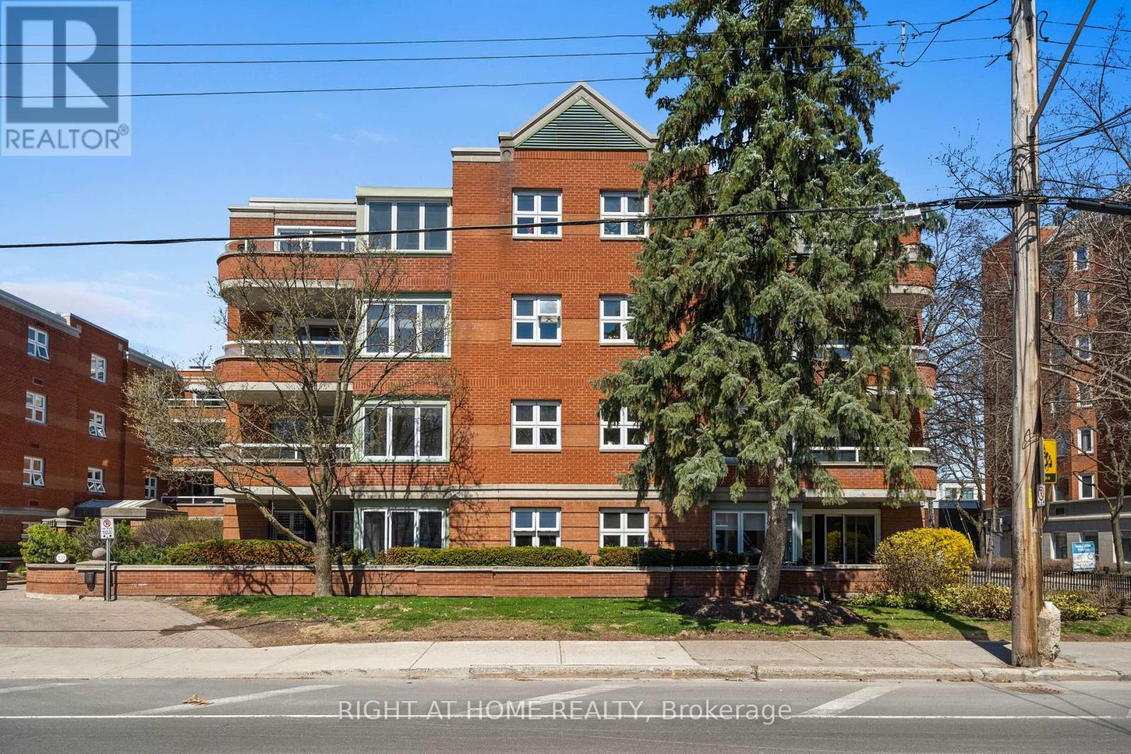 301 - 320 Crichton Street N, Ottawa, Ontario  K1M 1W5 - Photo 3 - X13060546