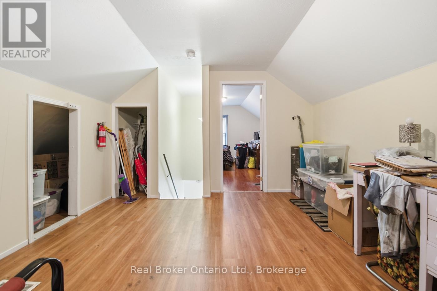 307 Wallace Avenue S, Welland (Lincoln/crowland), Ontario  L3B 1R8 - Photo 25 - X13060548