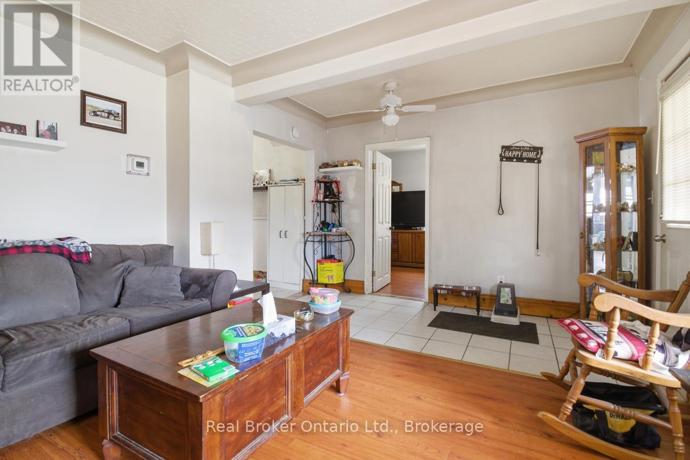 307 Wallace Avenue S, Welland (Lincoln/crowland), Ontario  L3B 1R8 - Photo 31 - X13060548