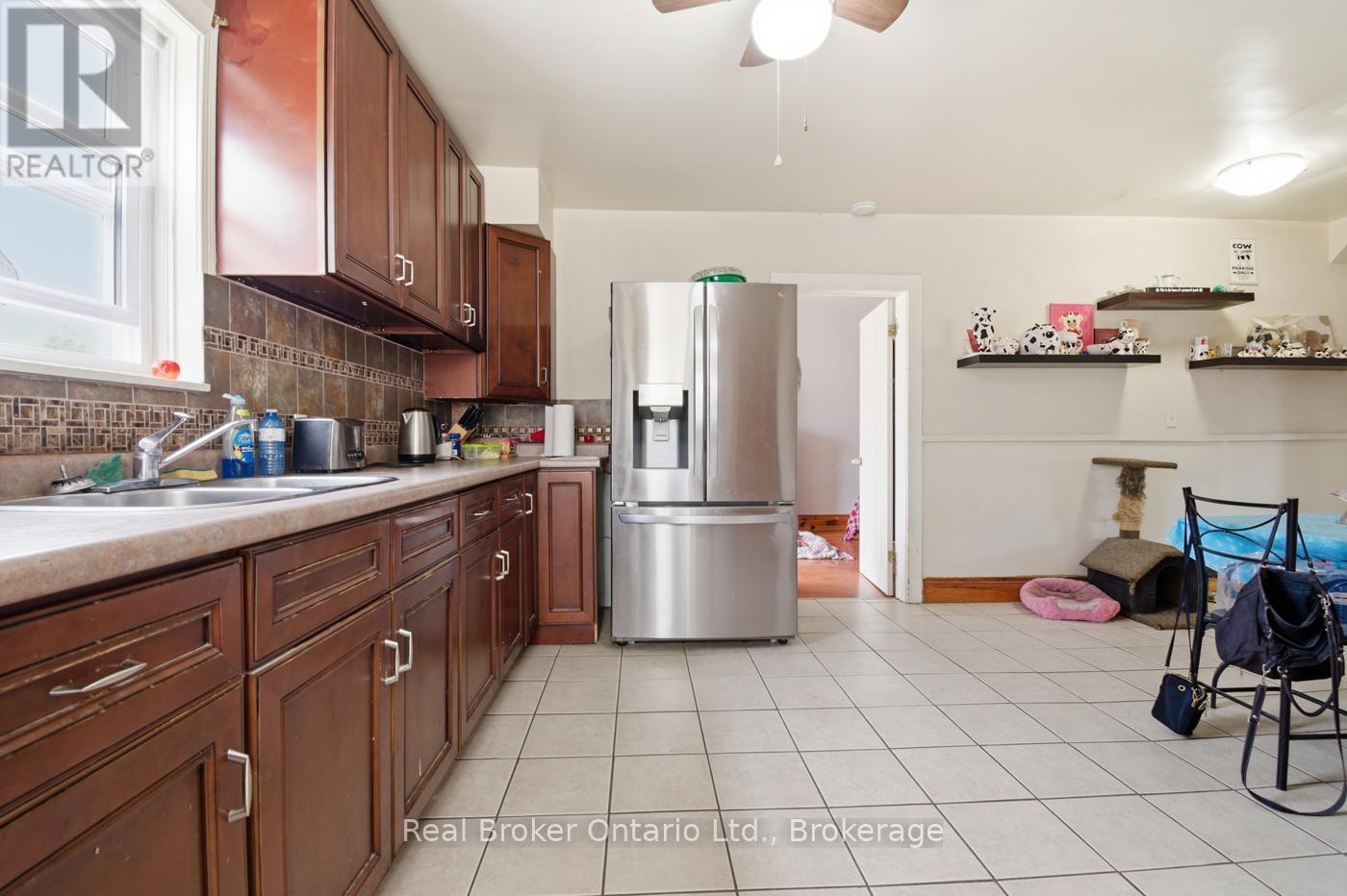 307 Wallace Avenue S, Welland (Lincoln/crowland), Ontario  L3B 1R8 - Photo 36 - X13060548