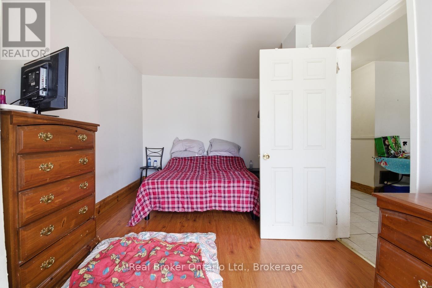 307 Wallace Avenue S, Welland (Lincoln/crowland), Ontario  L3B 1R8 - Photo 38 - X13060548