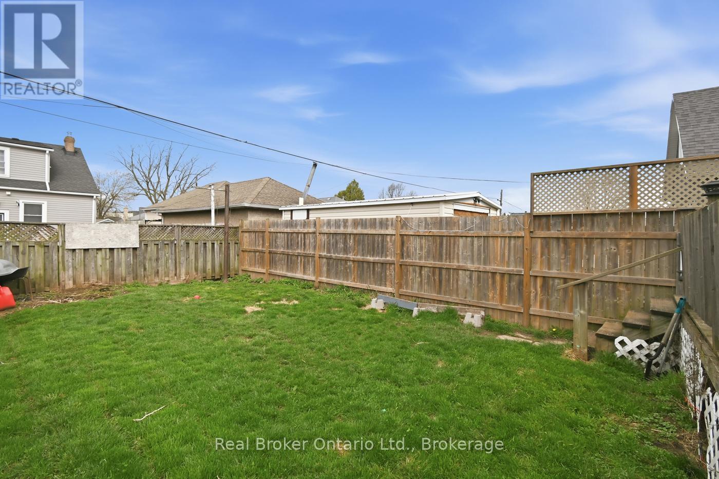 307 Wallace Avenue S, Welland (Lincoln/crowland), Ontario  L3B 1R8 - Photo 43 - X13060548