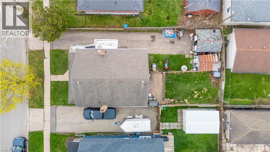 307 S Wallace Avenue S, Welland, Ontario  L3B 1R8 - Photo 12 - 40823281