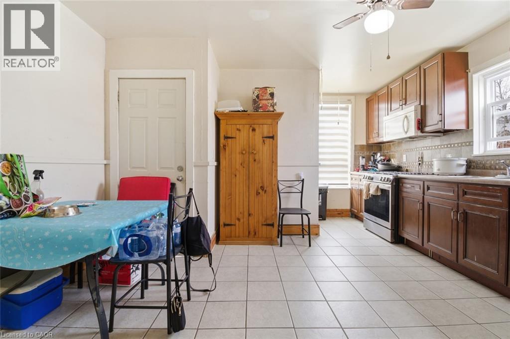 307 S Wallace Avenue S, Welland, Ontario  L3B 1R8 - Photo 18 - 40823281