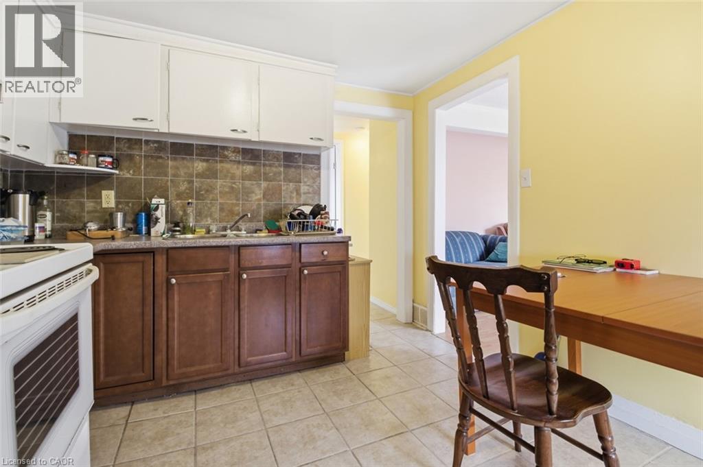 307 S Wallace Avenue S, Welland, Ontario  L3B 1R8 - Photo 43 - 40823281