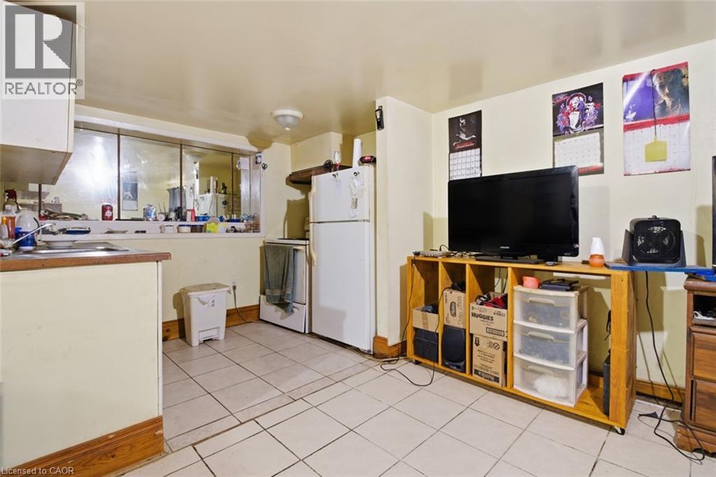 307 S Wallace Avenue S, Welland, Ontario  L3B 1R8 - Photo 48 - 40823281