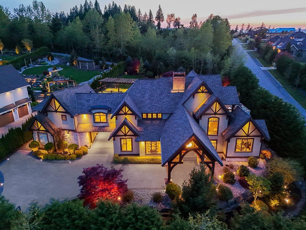 323 198 Street, Langley, British Columbia  V2Z 0A6 - Photo 1 - R3117574