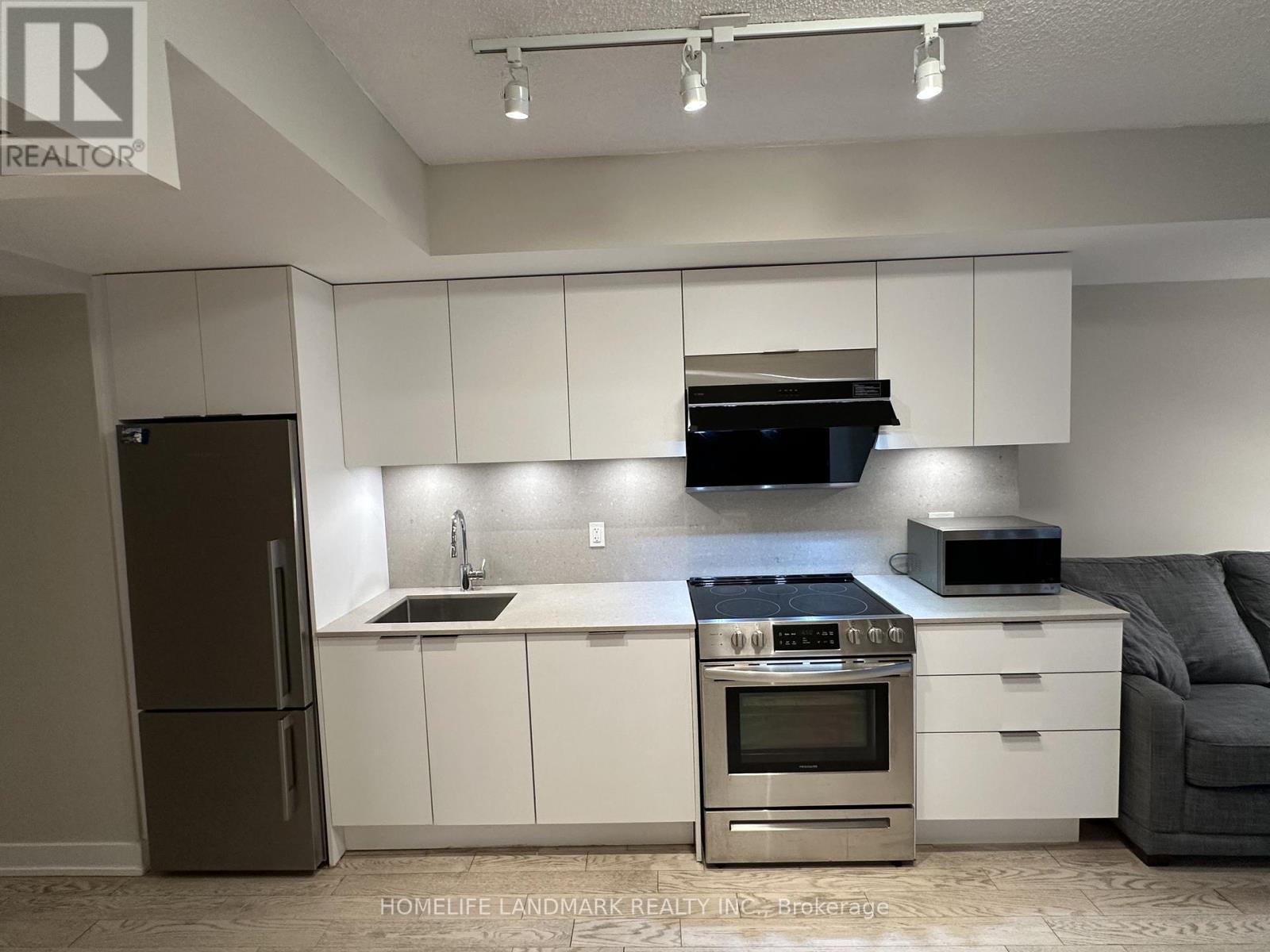 Unit#1004 - 25 Richmond Street E, Toronto, Ontario  M5C 0A6 - Photo 5 - C13060536