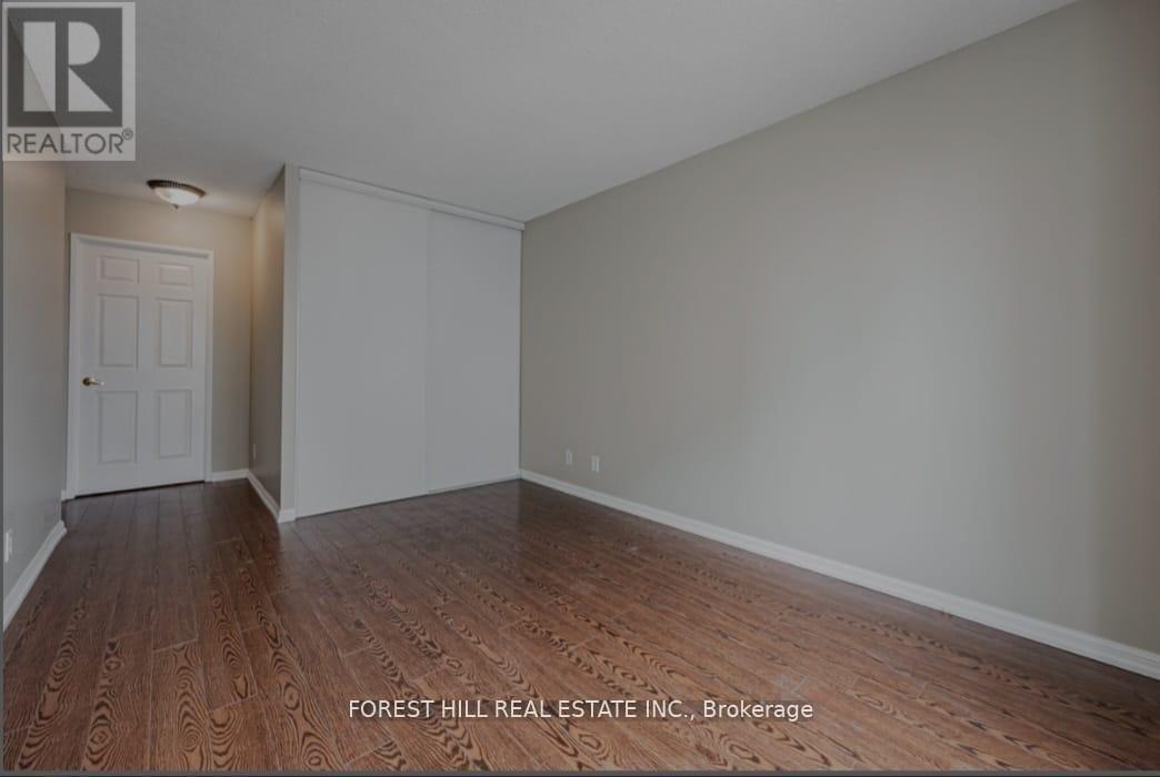 1810 - 18 Lee Centre Drive, Toronto, Ontario  M1H 3H5 - Photo 17 - E13060508