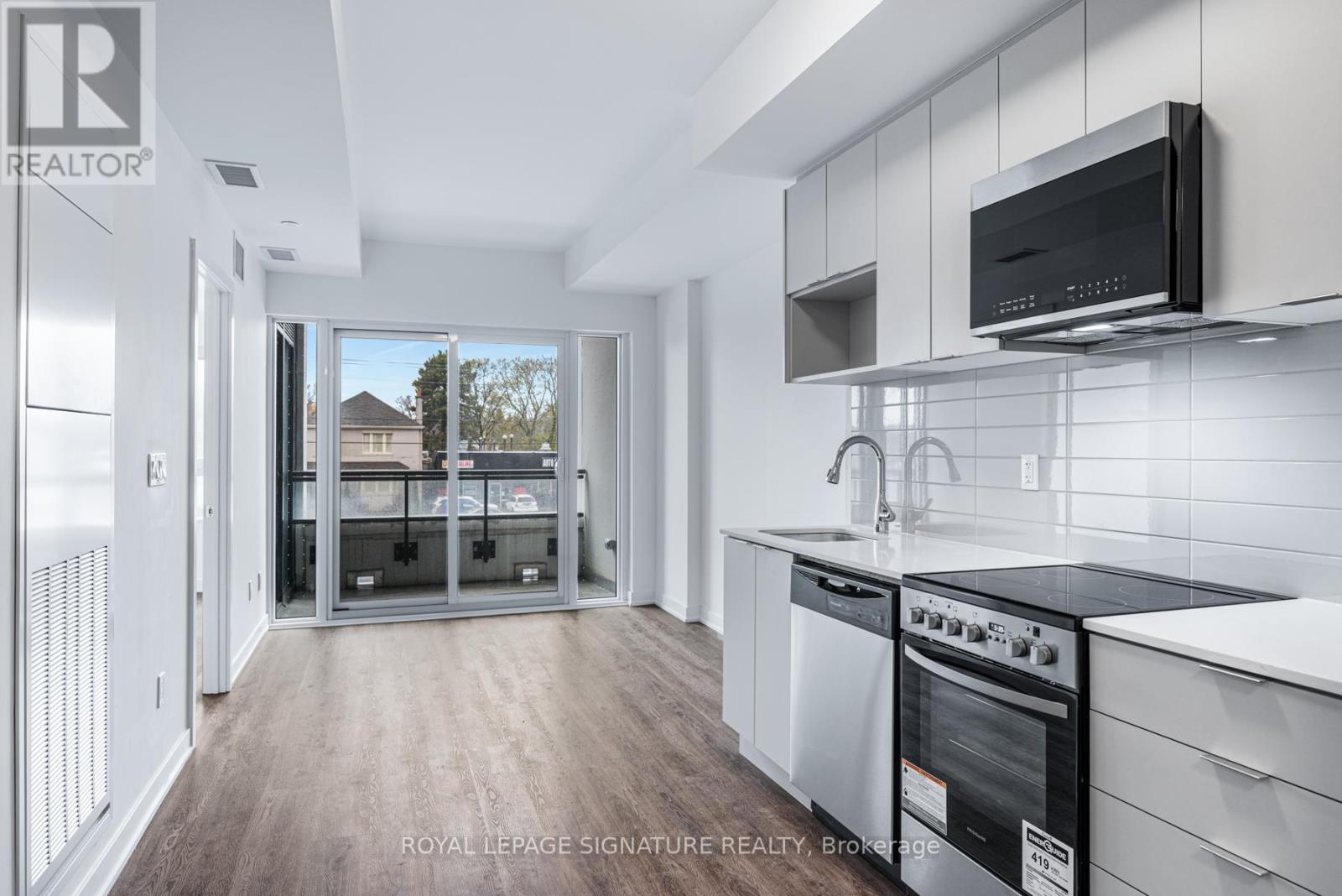 204 - 4569 KINGSTON ROAD, Toronto, Ontario
