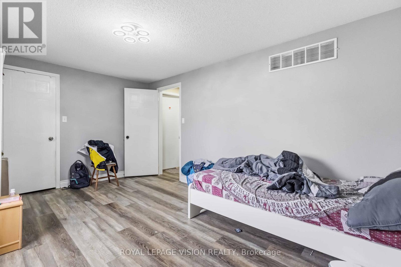 1815 Dalhousie Crescent, Oshawa, Ontario  L1G 8C5 - Photo 21 - E13060572
