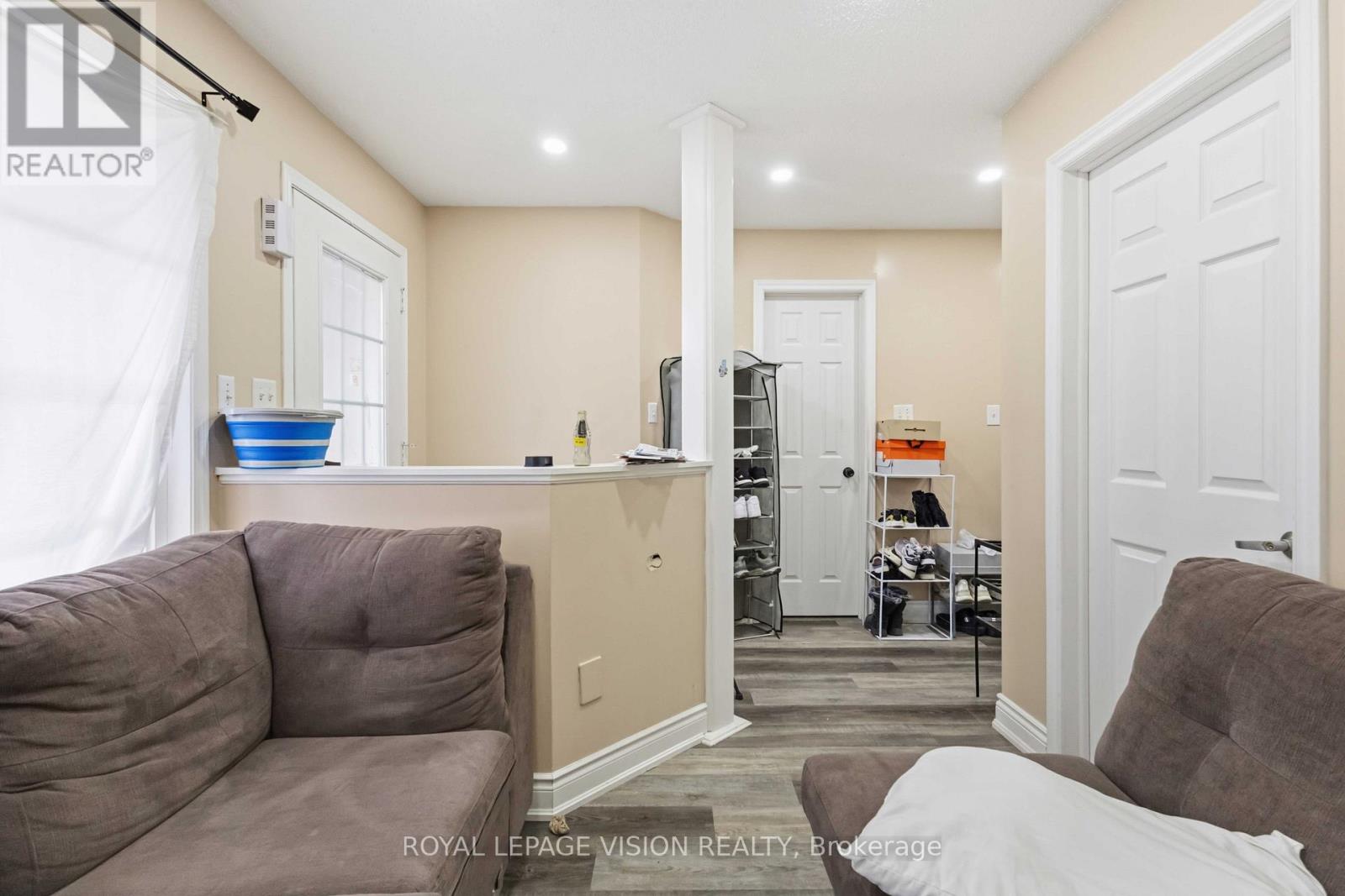 1815 Dalhousie Crescent, Oshawa, Ontario  L1G 8C5 - Photo 5 - E13060572