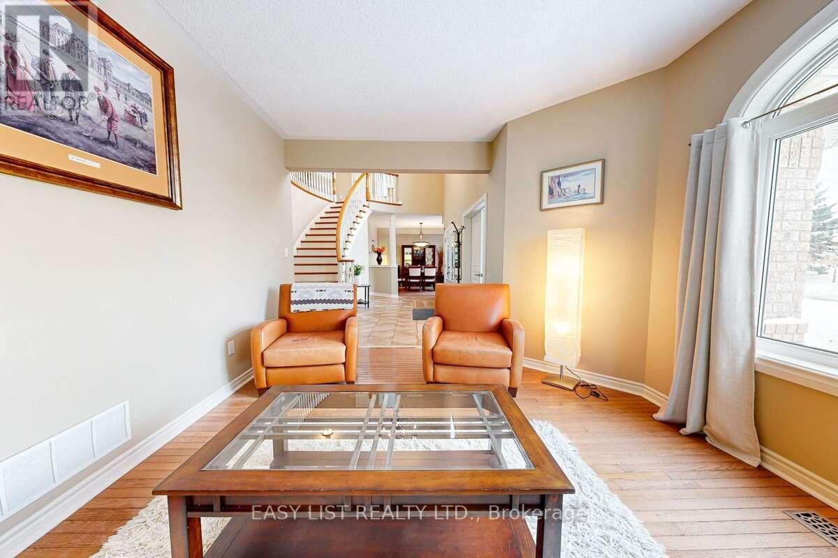 37 Nevada Crescent, Vaughan, Ontario  L6A 2V5 - Photo 9 - N12715522