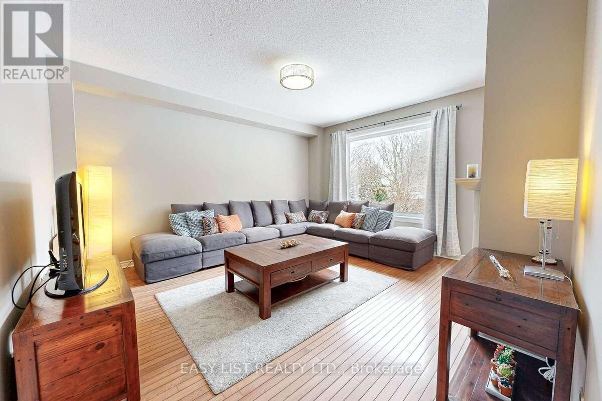 37 Nevada Crescent, Vaughan, Ontario  L6A 2V5 - Photo 8 - N12715522