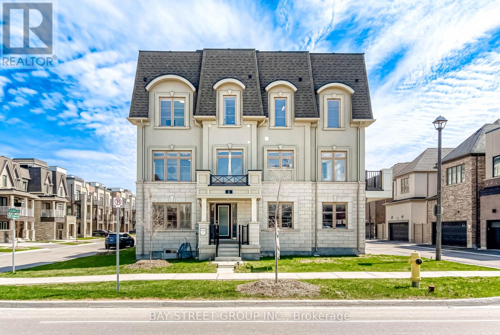 1 WILLIAM SHEARN CRESCENT, Markham, Ontario