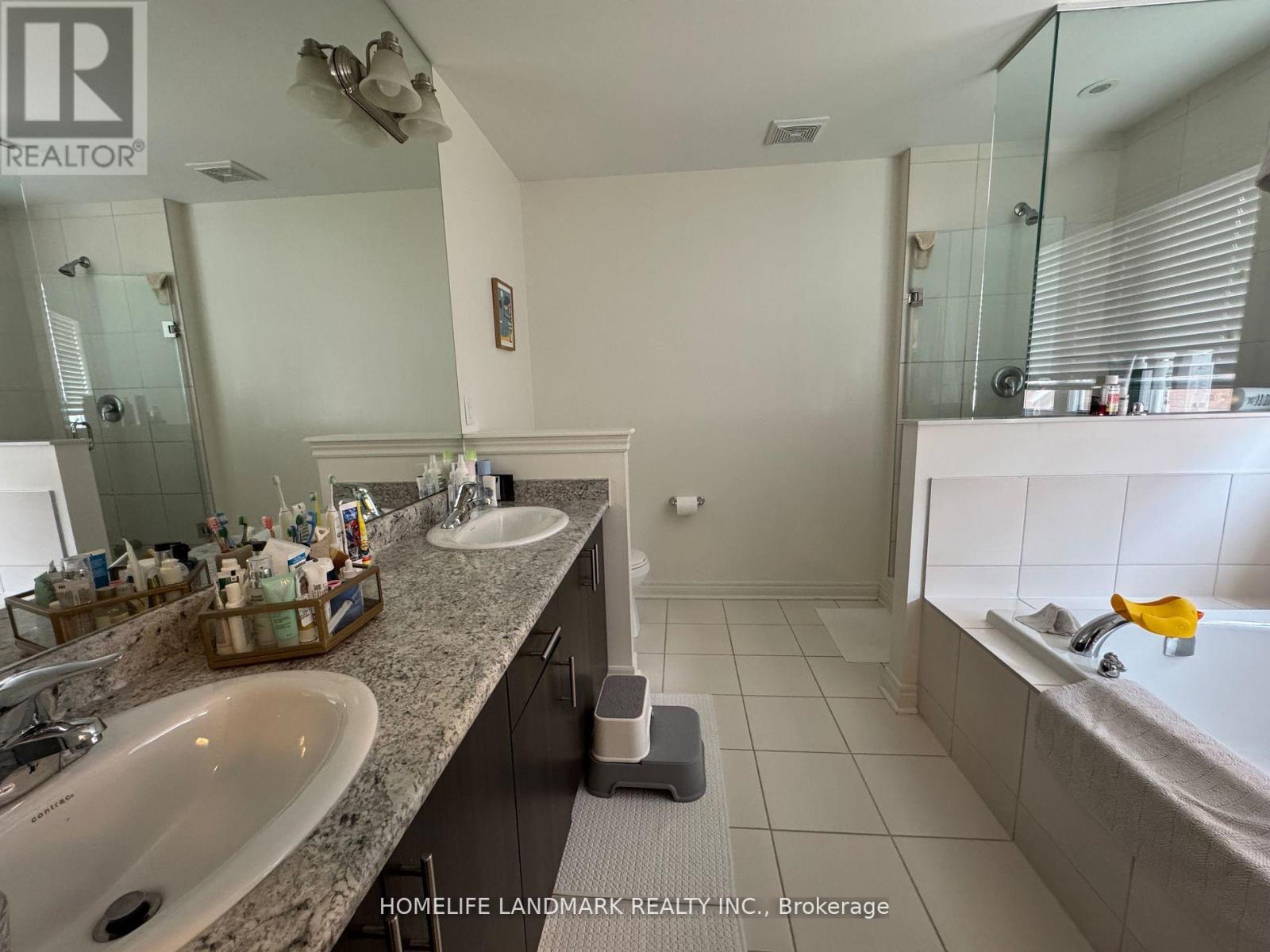 678 West Park Avenue, Bradford West Gwillimbury (Bradford), Ontario  L3Z 0T9 - Photo 7 - N13060532