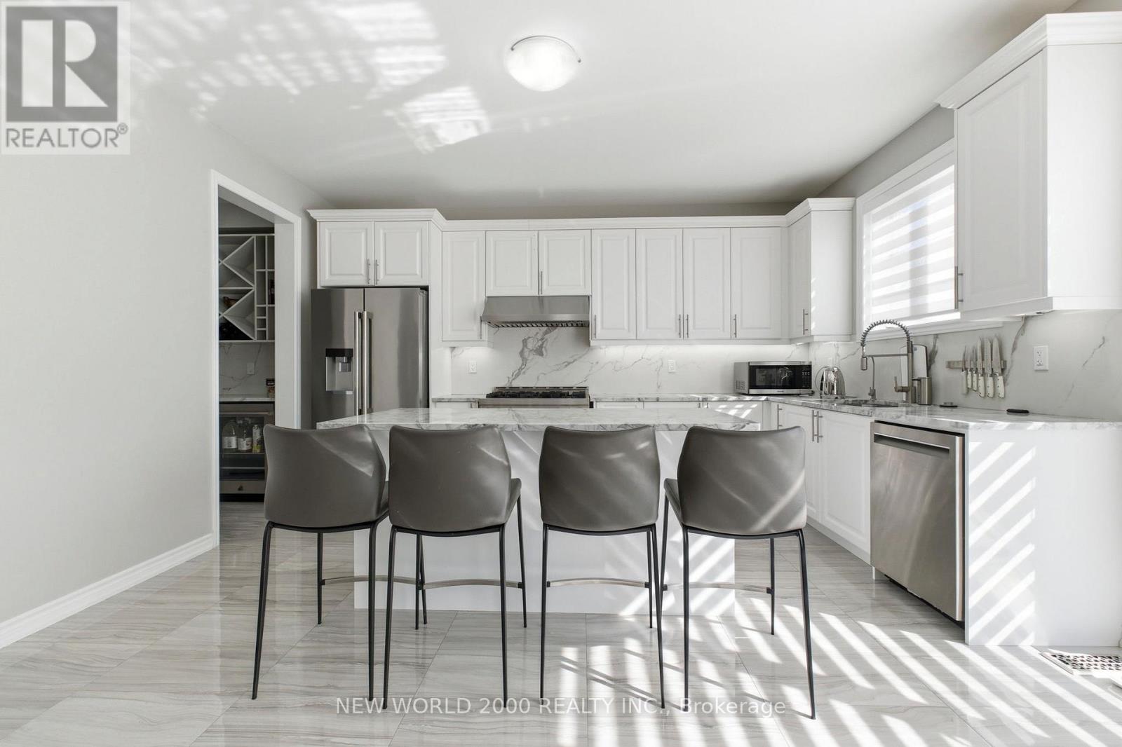 147 Bethpage Crescent, Newmarket, Ontario  L3X 0M2 - Photo 14 - N13060566