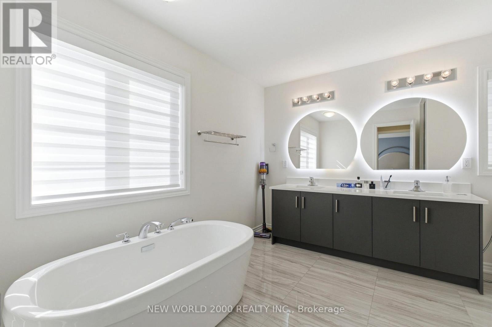 147 Bethpage Crescent, Newmarket, Ontario  L3X 0M2 - Photo 28 - N13060566