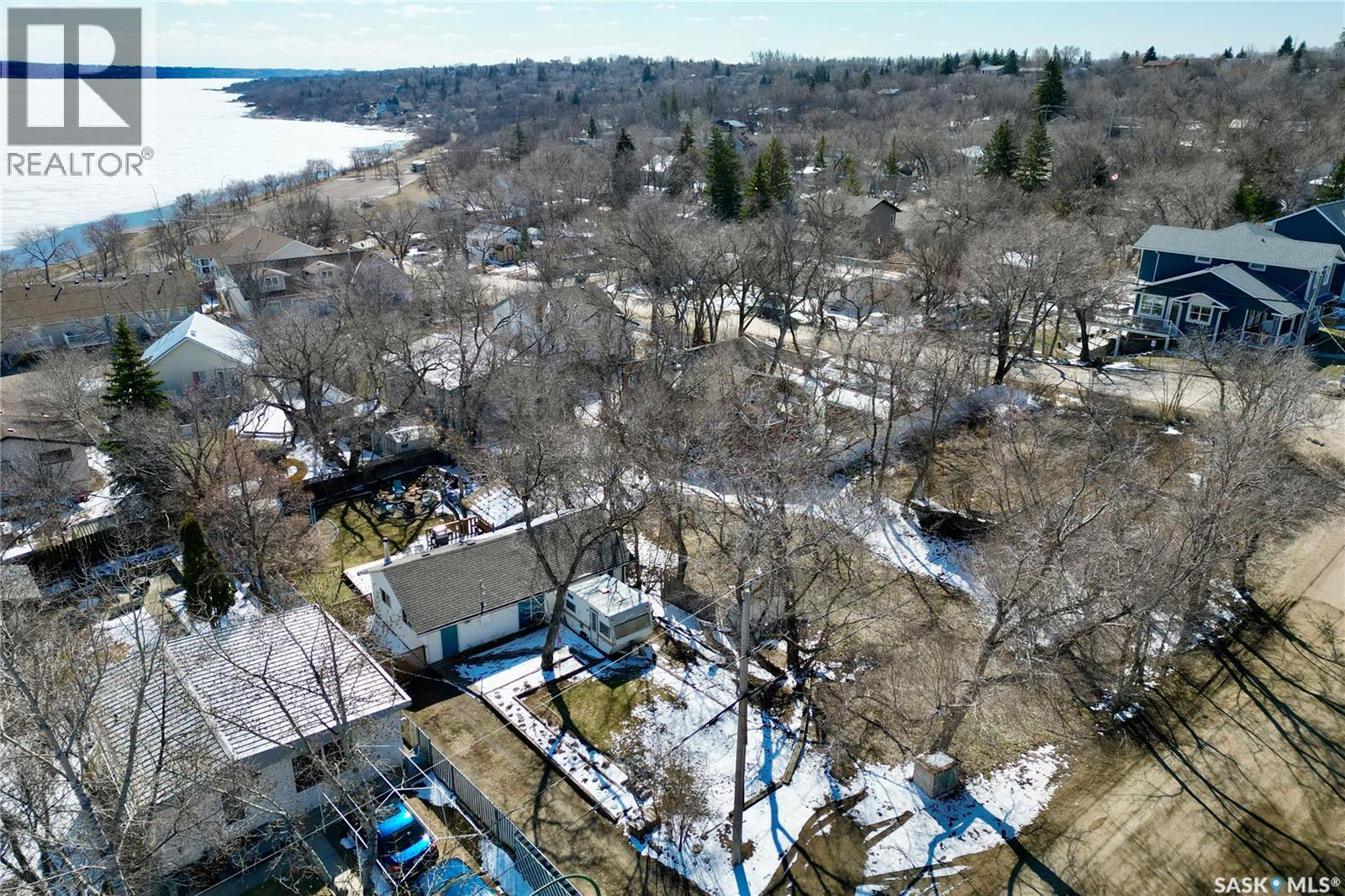 111 1st Street E, Regina Beach, Saskatchewan  S0G 4C0 - Photo 42 - SK034093