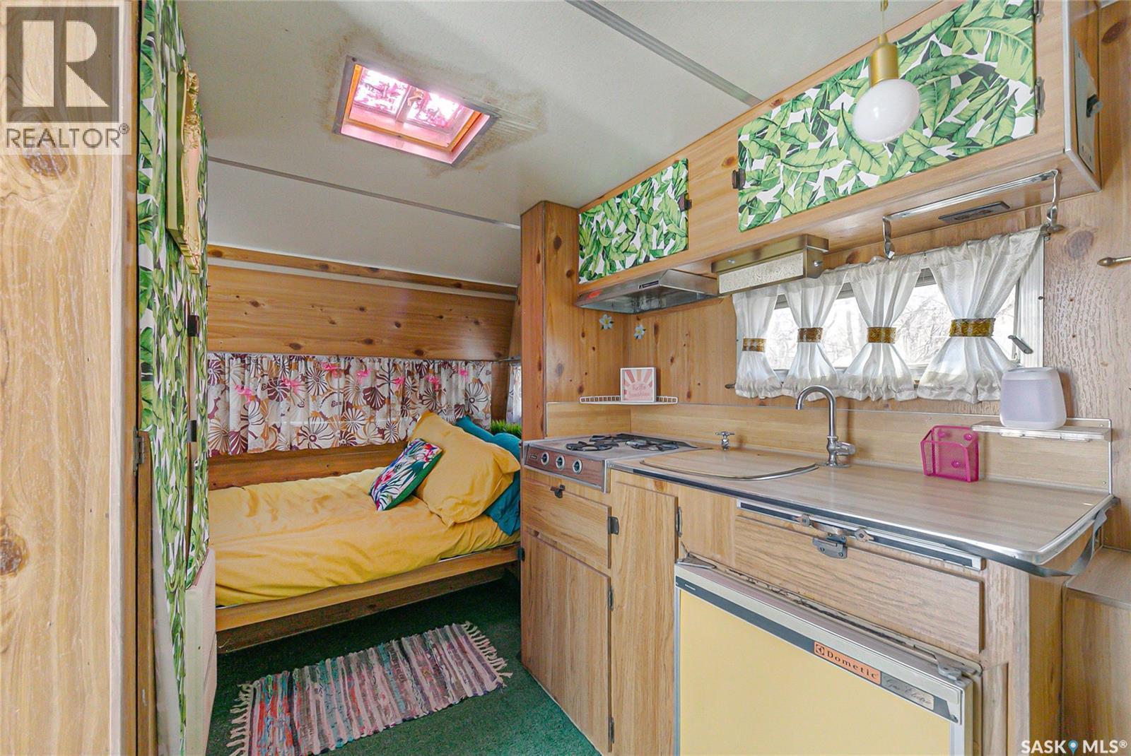 111 1st Street E, Regina Beach, Saskatchewan  S0G 4C0 - Photo 38 - SK034093