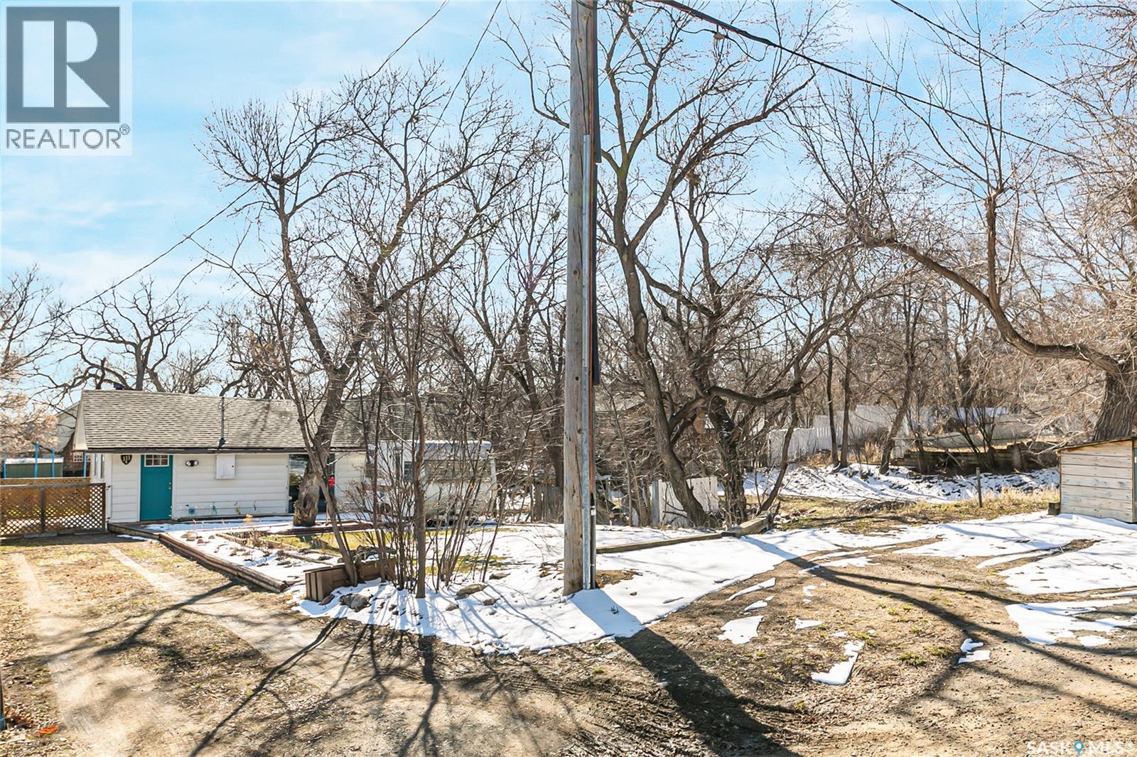 111 1st Street E, Regina Beach, Saskatchewan  S0G 4C0 - Photo 34 - SK034093