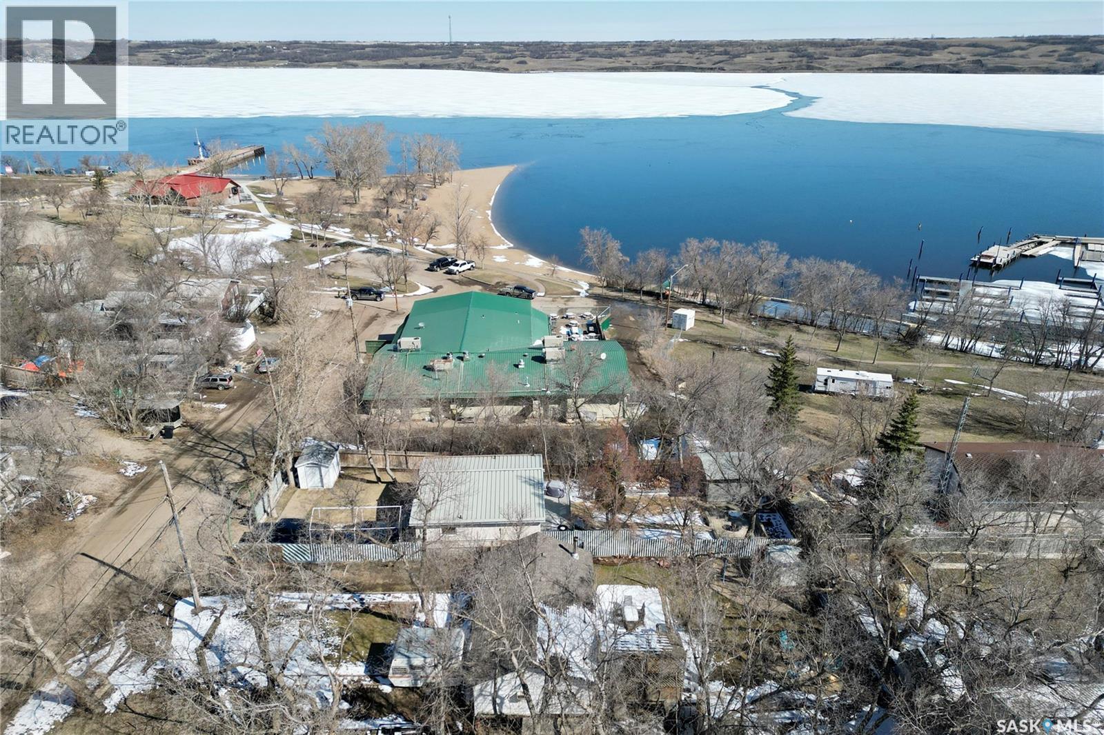 111 1st Street E, Regina Beach, Saskatchewan  S0G 4C0 - Photo 47 - SK034093