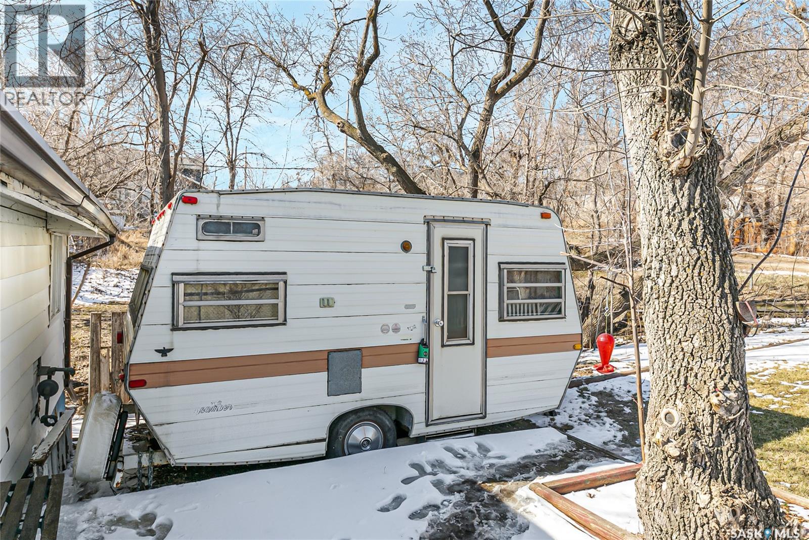 111 1st Street E, Regina Beach, Saskatchewan  S0G 4C0 - Photo 36 - SK034093