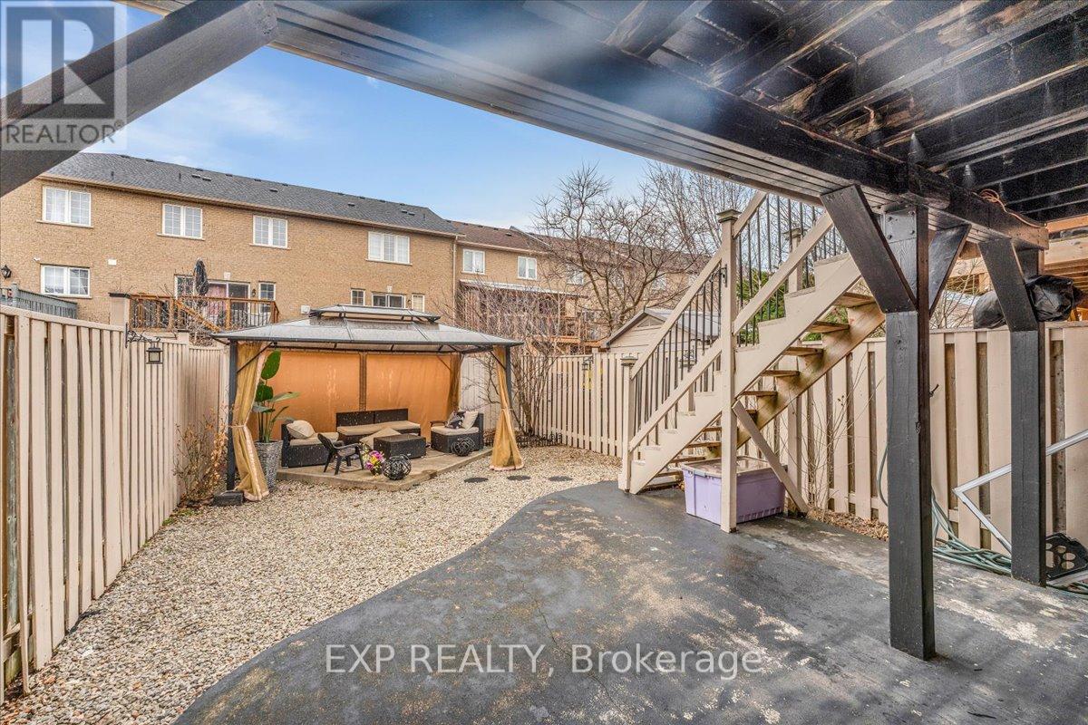 97 Winners Circle, Brampton, Ontario  L7A 1M2 - Photo 33 - W13060484