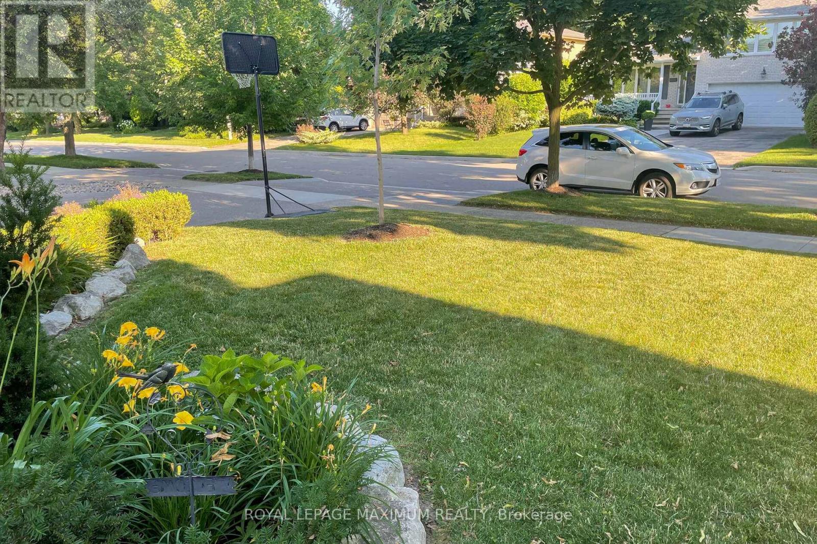 55 Ashmount Crescent, Toronto, Ontario  M9R 1C9 - Photo 39 - W13060496