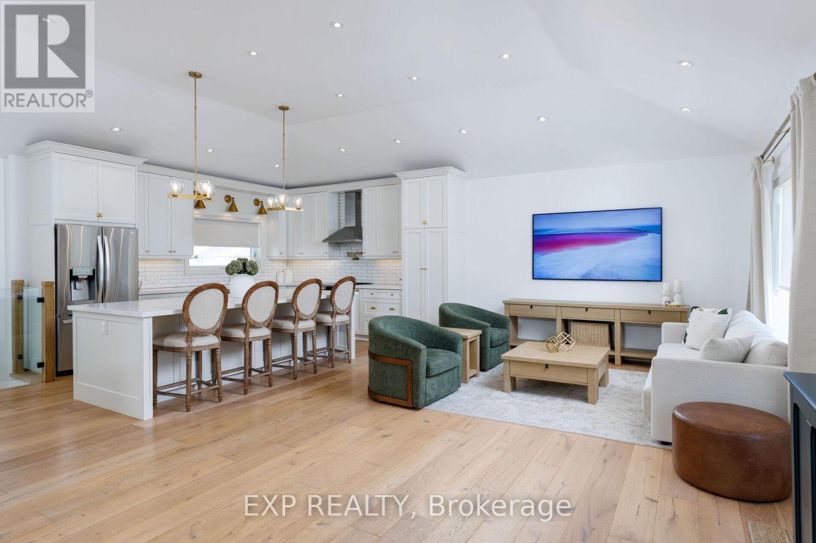 1761 CORAM CRESCENT, Mississauga, Ontario