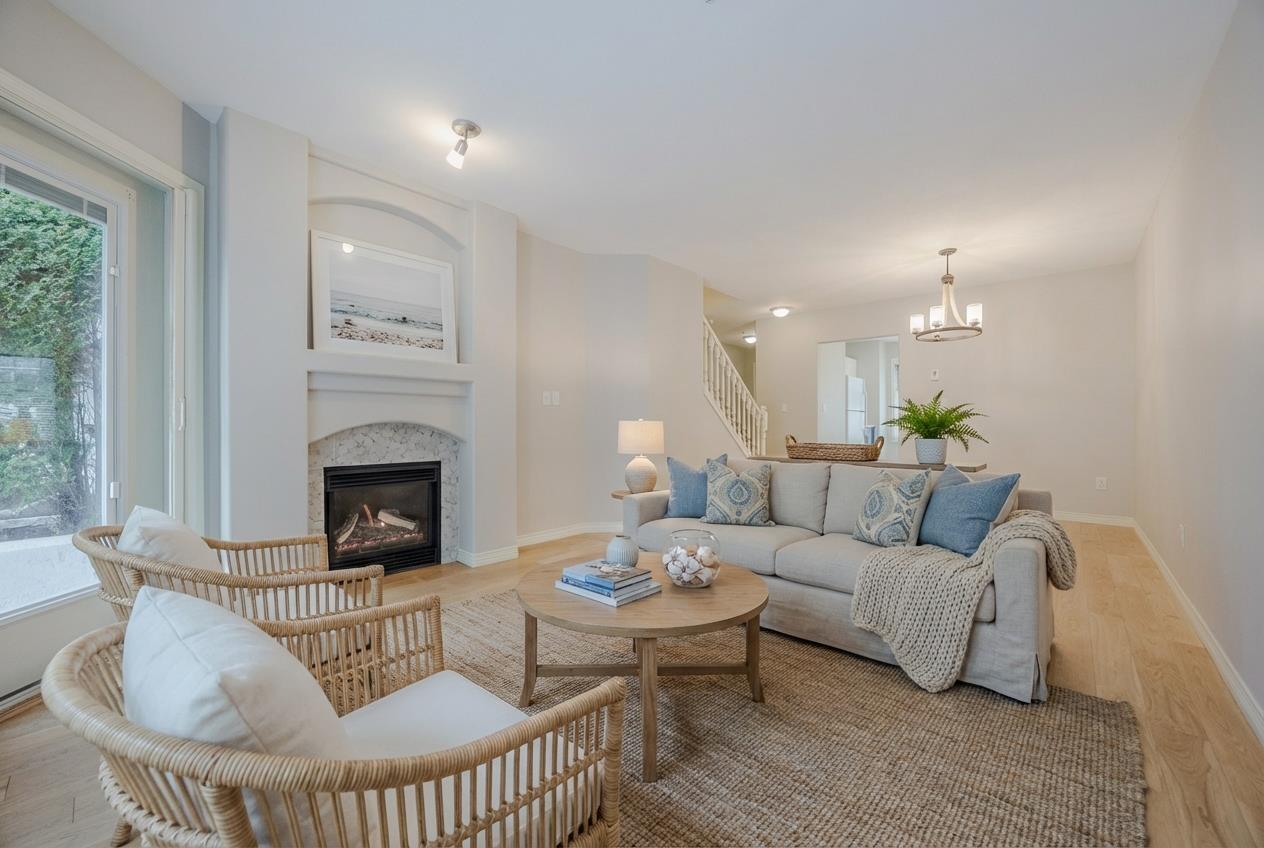 16 15432 16A AVENUE, Surrey, British Columbia