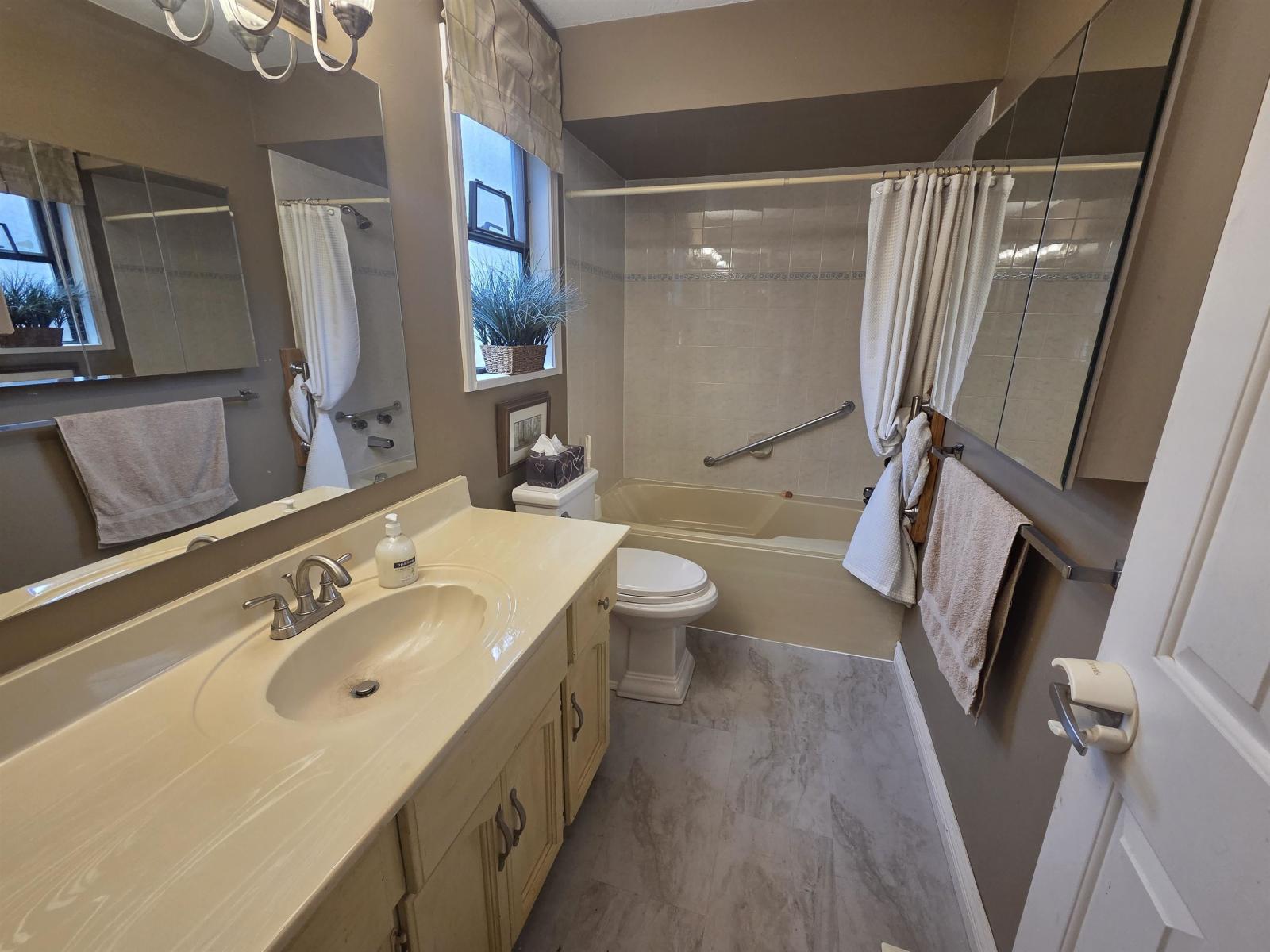 12988 18 Avenue, Surrey, British Columbia  V4A 7E9 - Photo 12 - R3117386