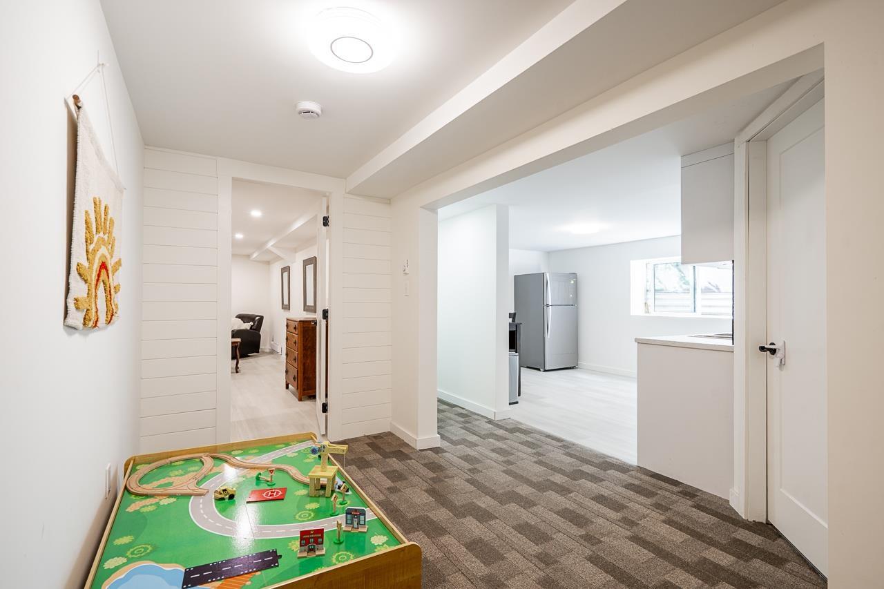 12923 14a Avenue, Surrey, British Columbia  V4A 1H6 - Photo 31 - R3117410