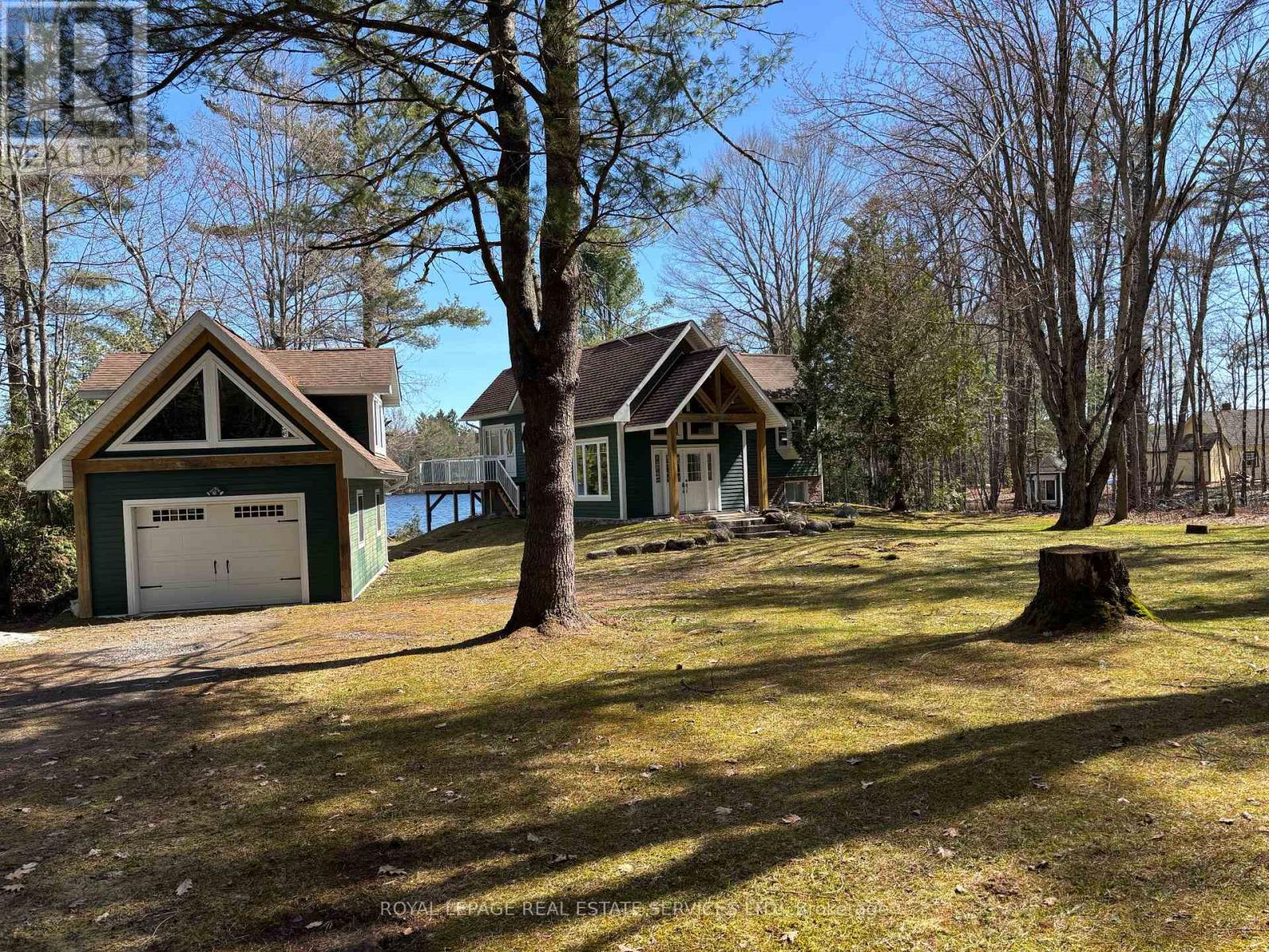 1383 MOON RIVER ROAD, Muskoka Lakes, Ontario