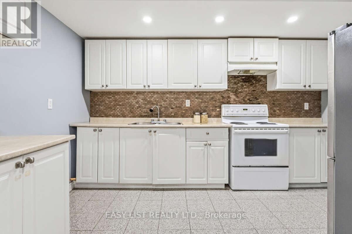 23 Gloria Crescent, Whitby, Ontario  L1P 1V4 - Photo 44 - E13054876