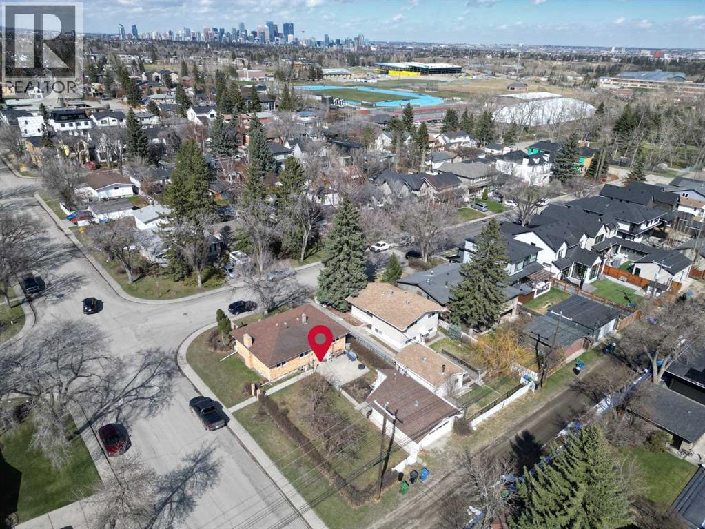 2043 57 Avenue SW, Calgary, Alberta  T3E 1N1 - Photo 4 - A2305088