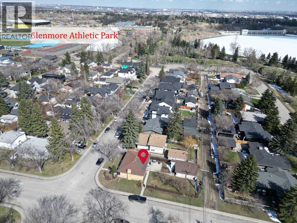 2043 57 Avenue SW, Calgary, Alberta  T3E 1N1 - Photo 6 - A2305088