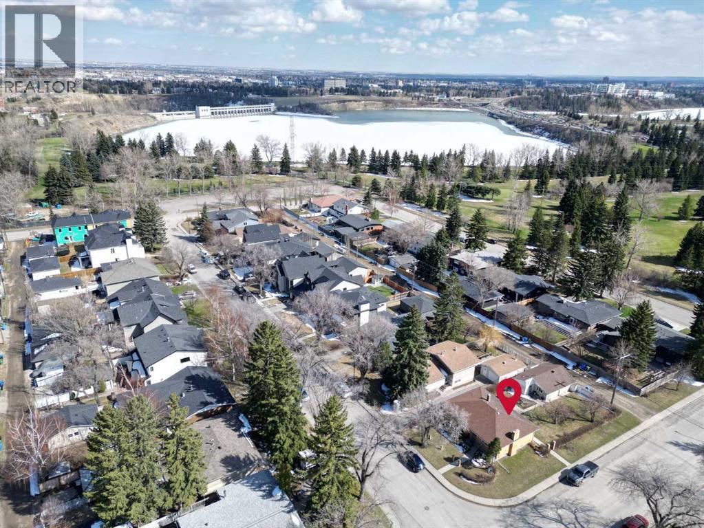 2043 57 Avenue SW, Calgary, Alberta  T3E 1N1 - Photo 12 - A2305088