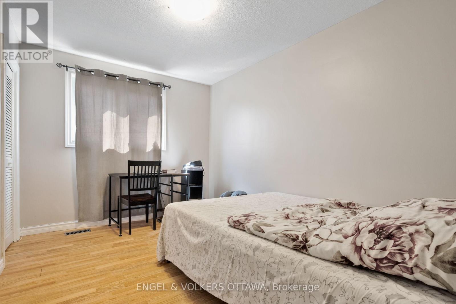 1311 S Avenue, Ottawa, Ontario  K1G 0C4 - Photo 10 - X13060622