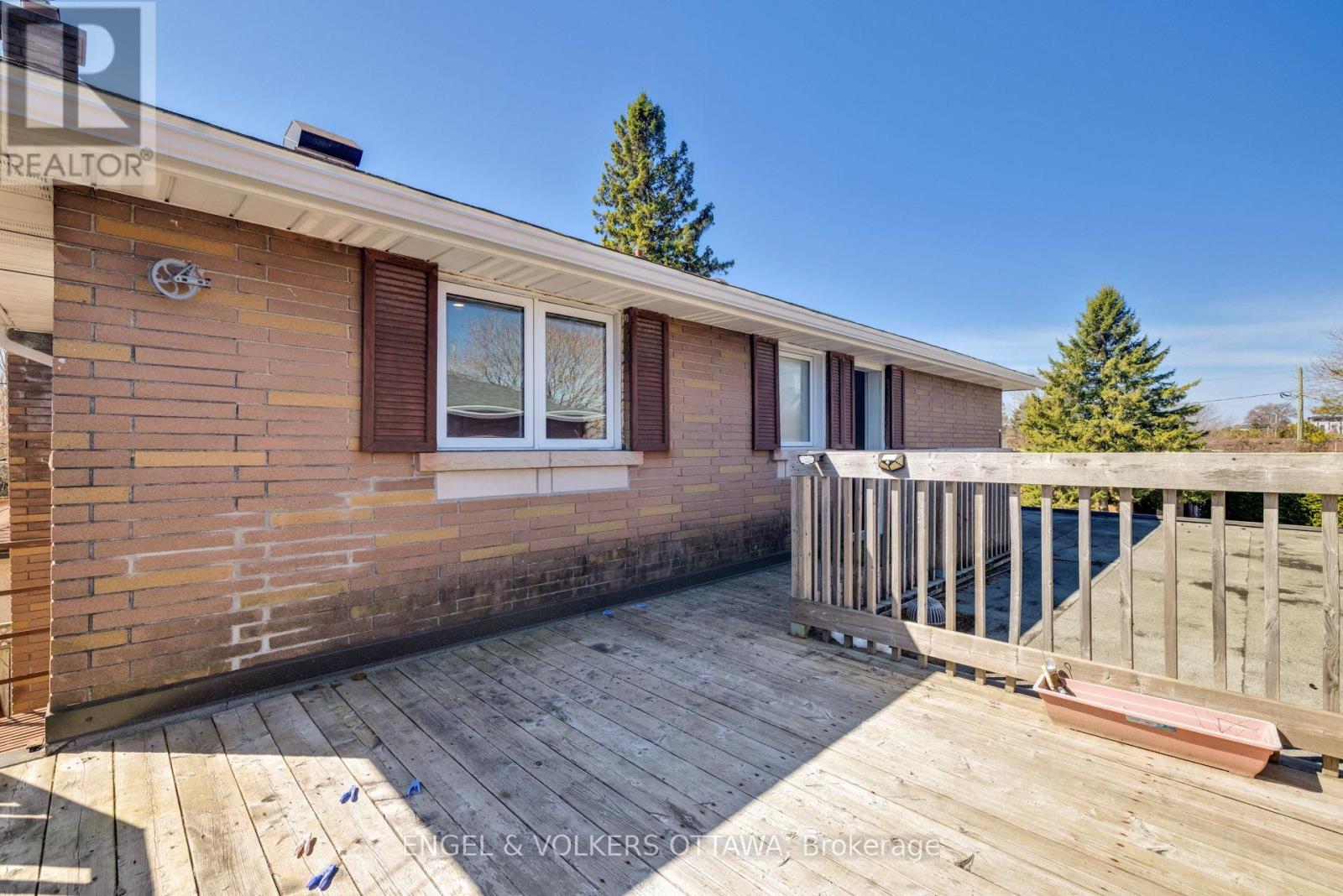 1311 S Avenue, Ottawa, Ontario  K1G 0C4 - Photo 23 - X13060622