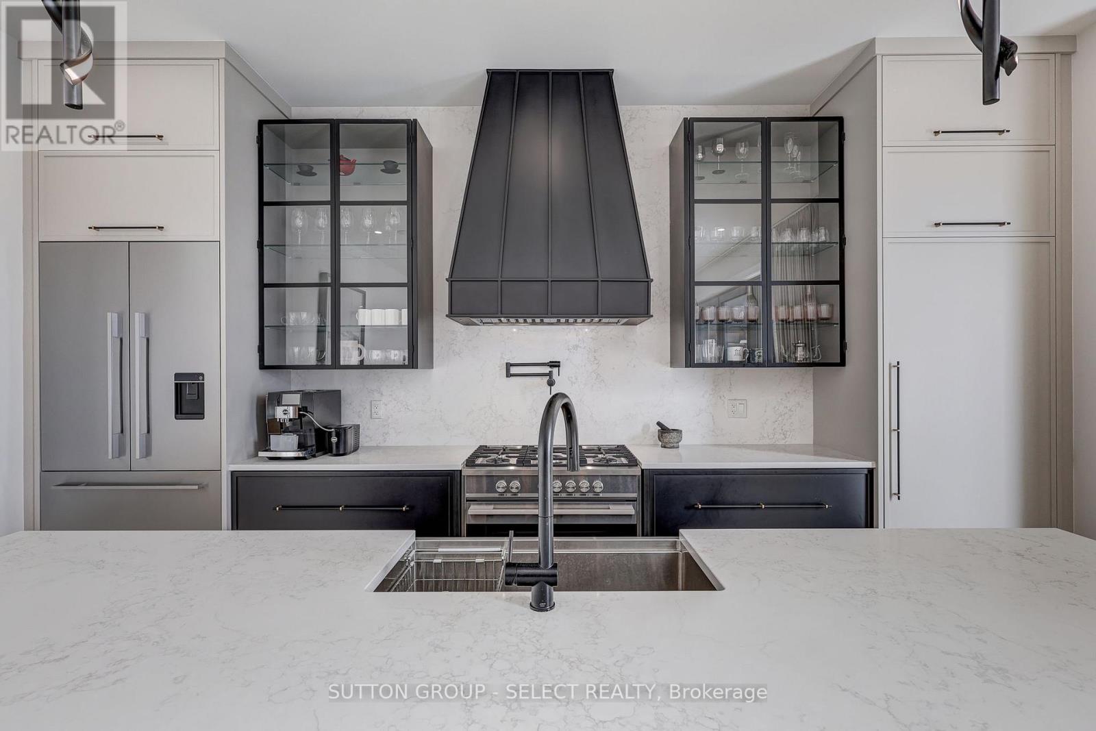 147 Westbrook Drive, Middlesex Centre, Ontario  N0L 1R0 - Photo 11 - X12752480