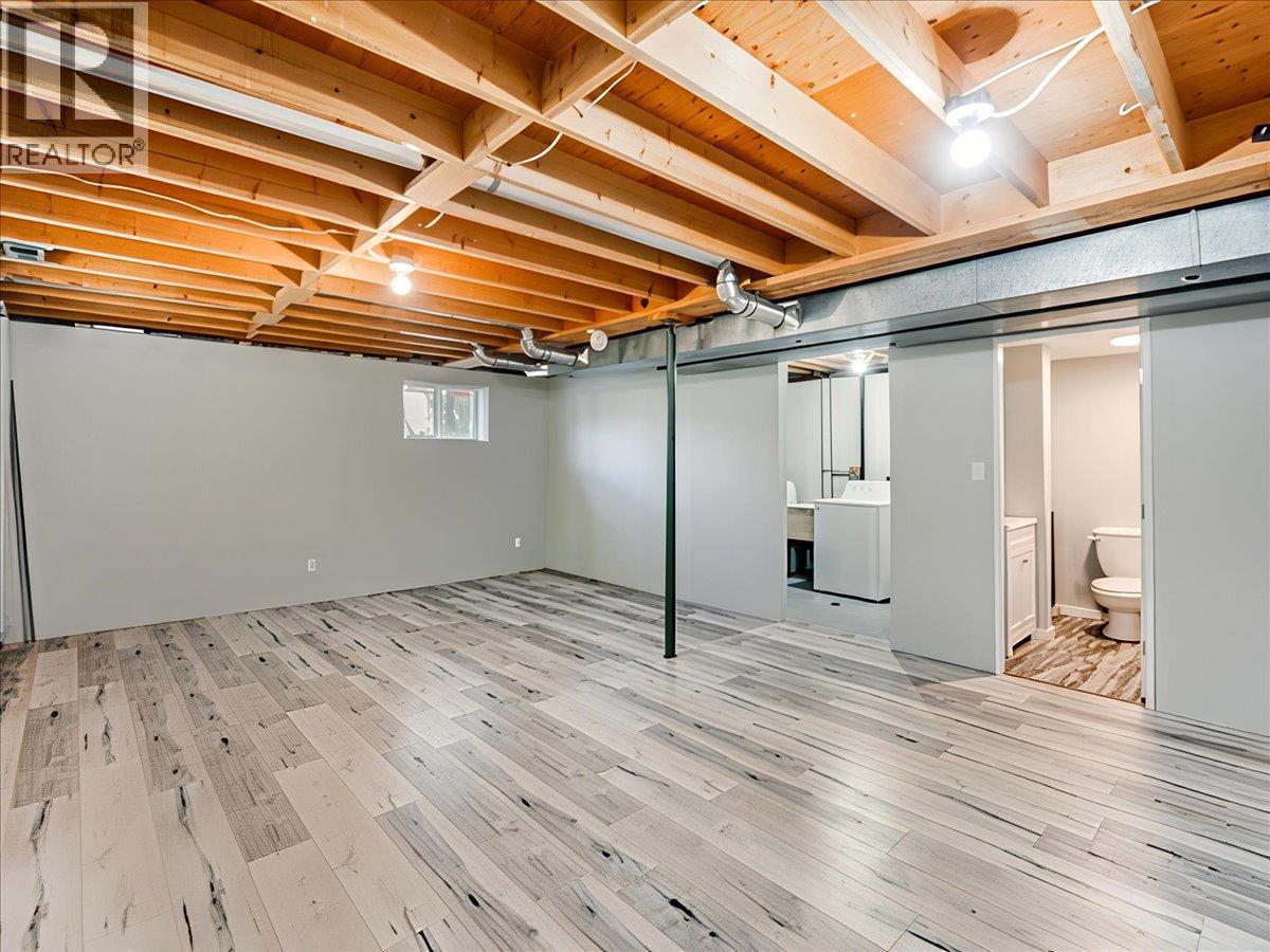 3833 Dogwood Drive, Trail, British Columbia  V1R 2V4 - Photo 35 - 10385437