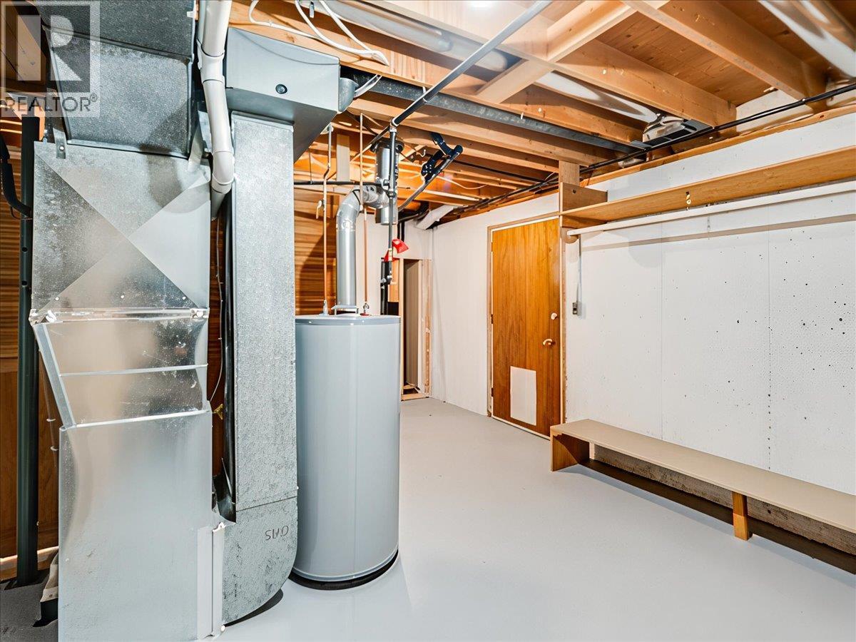 3833 Dogwood Drive, Trail, British Columbia  V1R 2V4 - Photo 37 - 10385437